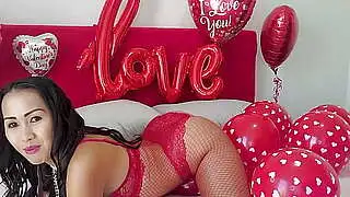 Sexy big tits Asian teen cutie Joon Mali posed and fucked herself after hot posing