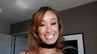 Christy liebt BBC, verrückte asiatische Nuss